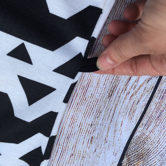 ModCloth by Gilli Stretch Geometric Dress - Picture 6 of 6